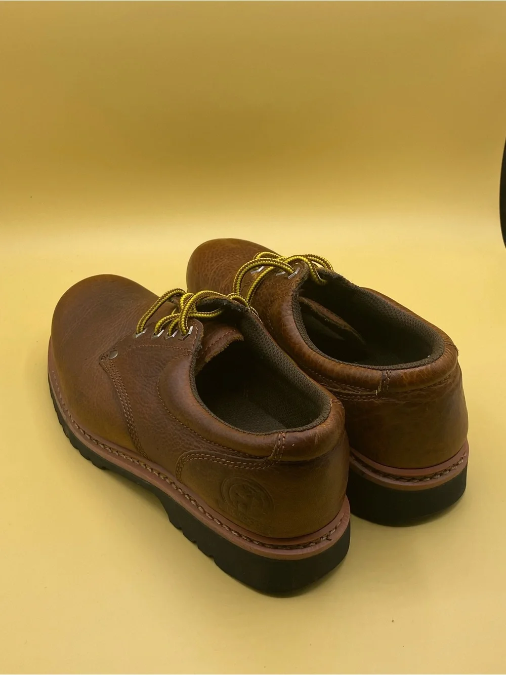 Elk Woods durable brown